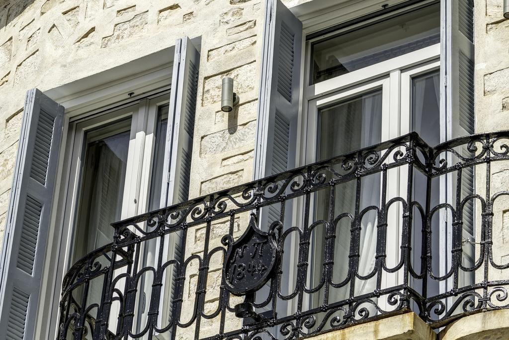 1844 Suites Syros Ermoupoli Ngoại thất bức ảnh