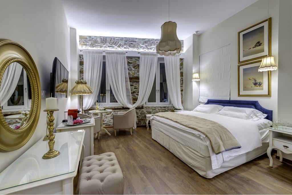 1844 Suites Syros Ermoupoli Ngoại thất bức ảnh