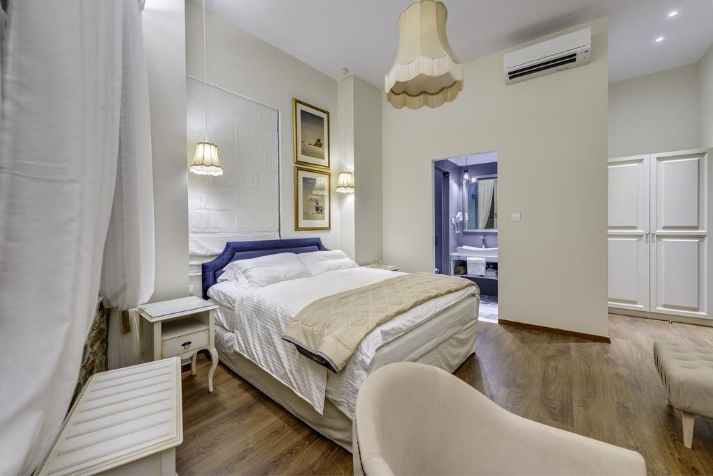 1844 Suites Syros Ermoupoli Ngoại thất bức ảnh