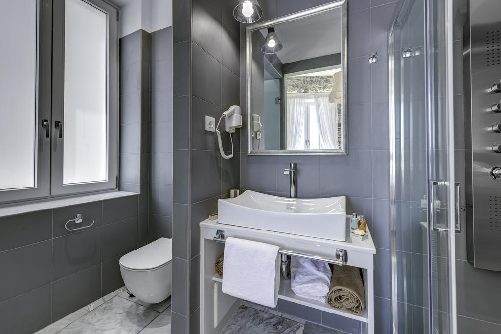 1844 Suites Syros Ermoupoli Ngoại thất bức ảnh