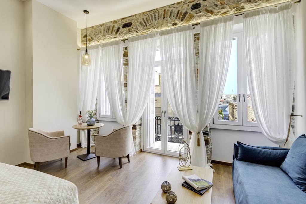 1844 Suites Syros Ermoupoli Ngoại thất bức ảnh
