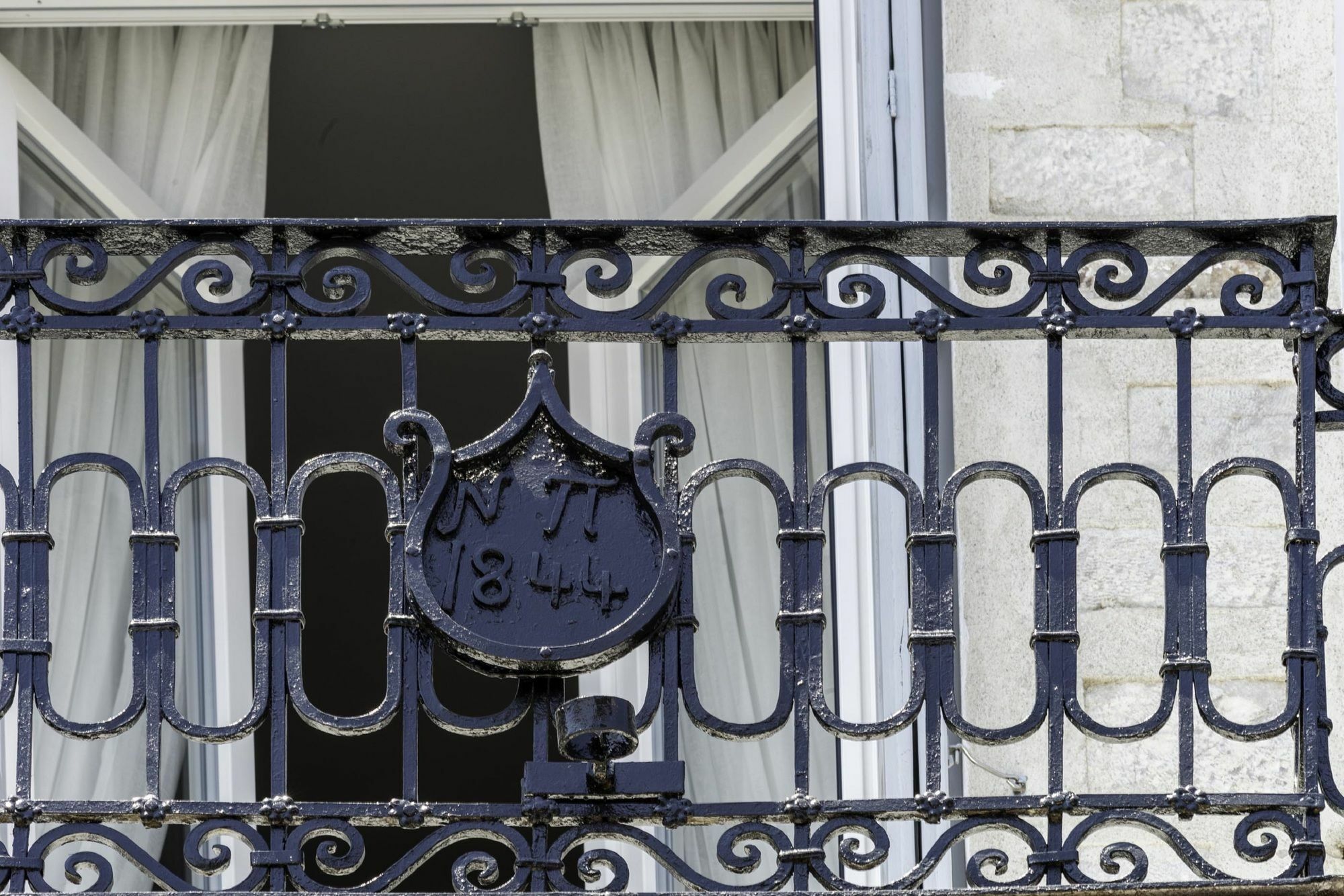 1844 Suites Syros Ermoupoli Ngoại thất bức ảnh